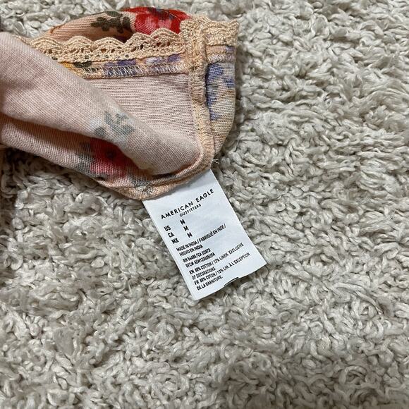 American Eagle Medium Peach Floral Lace Crochet Trim Linen Peplum Tank Top - Picture 5 of 6